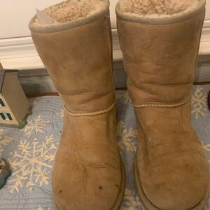 UGG Classic Tan Sheepskin Boots